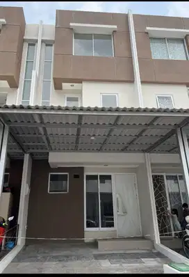 Rumah 3 Lantai Full Furnish Siap Huni di Sedayu City Kelapa Gading