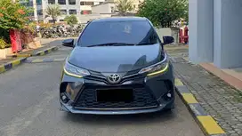 Toyota Yaris 1.5 S CVT GR Sport AT Abu Metalik 2021 Like New Record