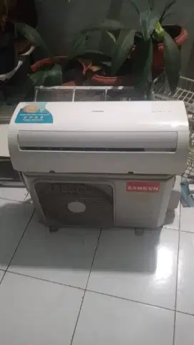 AC sanken 1/2 pk