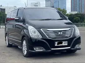 H-1 ROYALE DIESEL AT 2015 HITAM MPV MEWAH HARGA MURAH!!