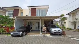 Rumah Evergreen Gununganyar Surabaya Timur