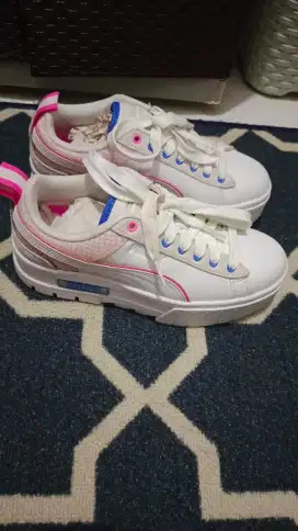 Sepatu puma like new