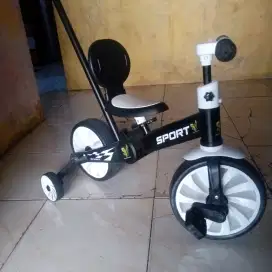 Sepeda anak kondisi masih baru