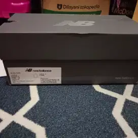 Sepatu new balance kondisi masih bagus