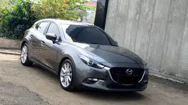 [ LOW KM ] Mazda3 Mazda 3 HB Hatchback Sunroof Abu 2019/2020