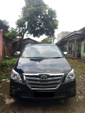 DIJUAL INNOVA TINGGAL PANCAL READY PAKAI