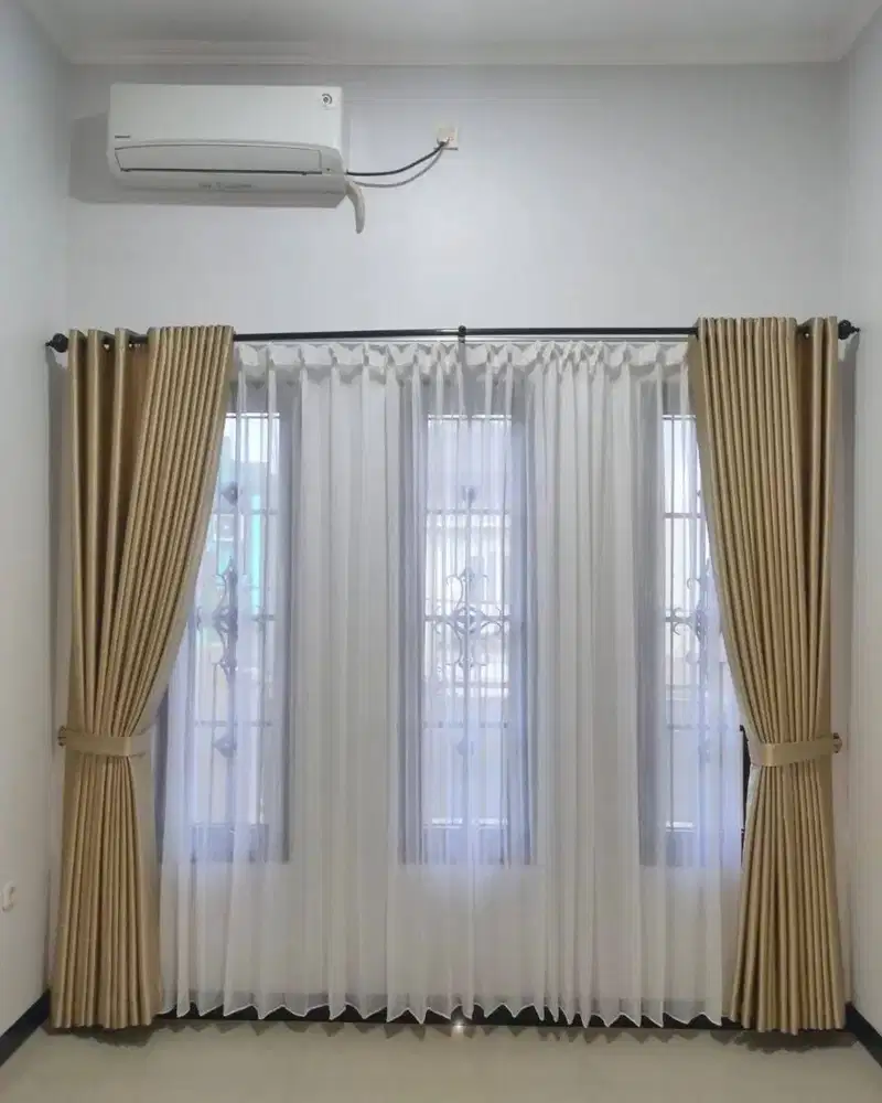 Jual & Pasang Gorden Vitrase Wallpaper Roller Blinds Korden Gordeng