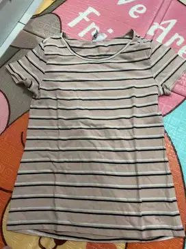 Atasan H&M uk s