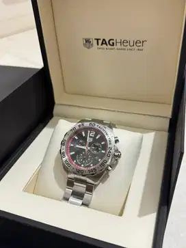 Tag Heuer Formula 1 Quartz Black Dial with red flag