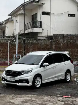 Honda Mobilio 2017 Bensin RS metik