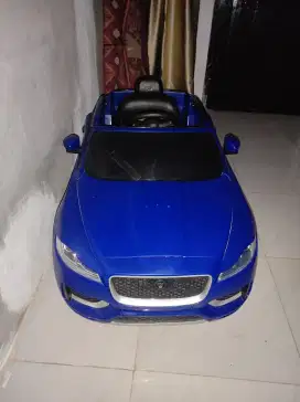 Mobil mobilan anak