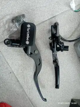 Hendle rem brembo