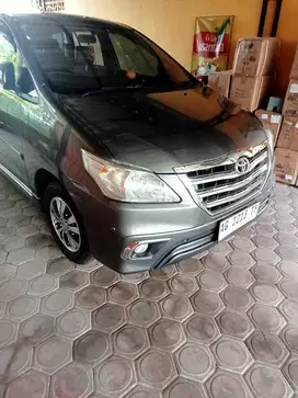 Dijual innova tahun 2015