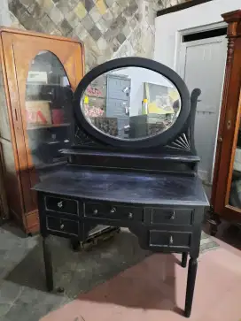 Dijual *KACA RIAS KUNO*