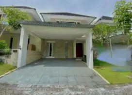 Disewakan rumah istimewa dalam perumahan area Jalan Wates Km 9