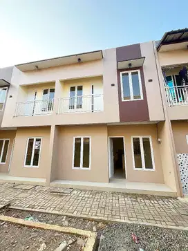 Rumah 2 lantai hanya 500 jutaan di cililitan jakarta timur
