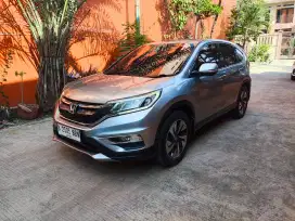 [RARE]Honda CR-V Prestige Fender Sunroof & Power Tailgate 2016