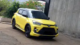 [ LOW KM ] Toyota Raize 1.0 Turbo GR Sport AT Kuning Hitam 2022/2023