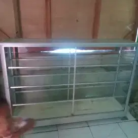 Di jual etalase warung ukuran 1.5 meter