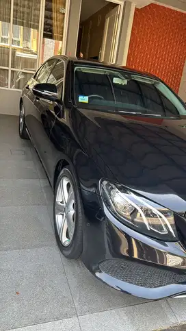 Mercedes-Benz E250 2017 Bensin