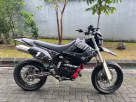 Kawasaki KLX 250 tahun 2013