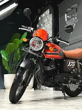 Retro Terkece‼️Kawasaki W175 Cafe th 2022 - Ayu Mustika