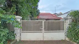 Dijual Rumah Mewah 2 Lantai di Pondok Indah, Jakarta Selatan