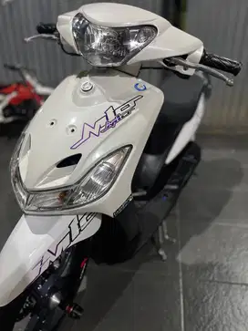 Mio smile 2010 putih