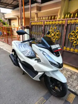 Bissmillah dijual motor Honda PCX 160cc 2024 istimewa