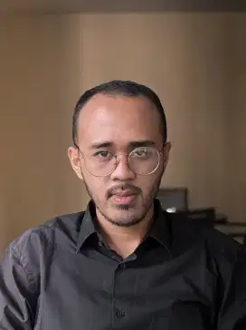 Mencari Lowongan Kerja Asisten Pribadi/Protokol/Ajudan
