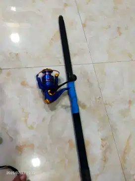 satu set joran dan Reel laut..