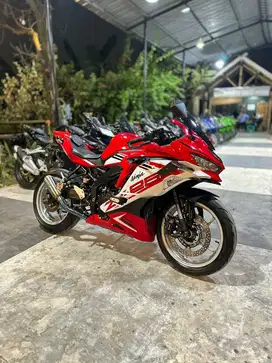 ZX25R SE ABS QS LOW KM PAKET GANTENG