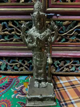 Patung kuningan