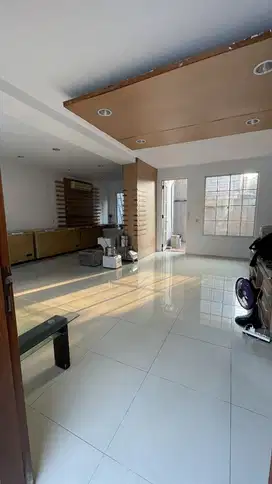 Dijual Rumah Cluster Bagus Taman Spain Lippo Karawaci Tangerang Dekat