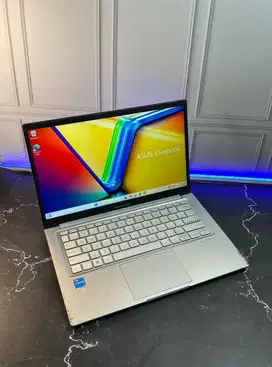 Fs laptop asus Vivobook X1404VA garansi on september 2025