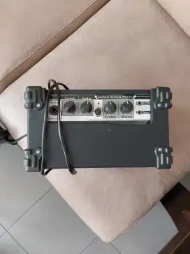 Ampli speaker kecil