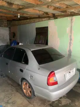Hyundai Accent Verna 2002 Bensin