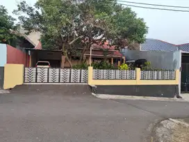 RUMAH DI JL KARANGREJO TENGAH GAJAH MUNGKUR SEMARANG