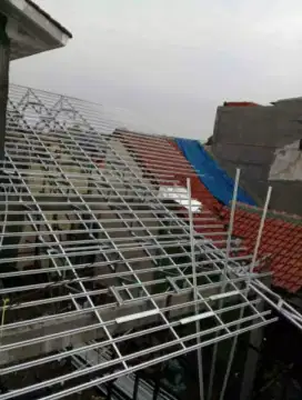Pasang galvalum dan plafon