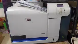 Printer HP CP3525