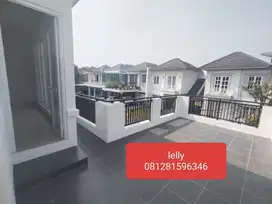 Dijual Cepat Rumah Bertingkat lt120 Rapih Kota Wisata