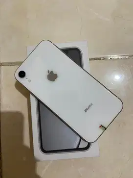 IPHONE XR 128 GB MURAH