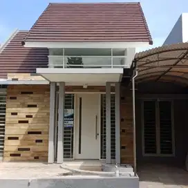 Taman Puspa Raya dekat Pasar Citraland