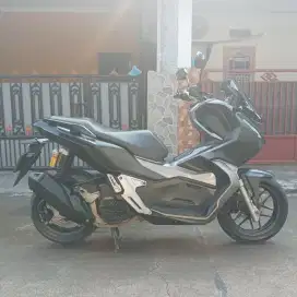 Honda adv 150 cbs iss lengkap terawat