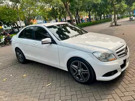 Mercedes-Benz C200 2012 Bensin