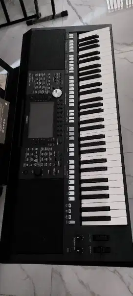 Keyboard yamaha Psr S-975
