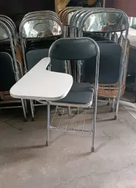 Kursi Lipat Belajar