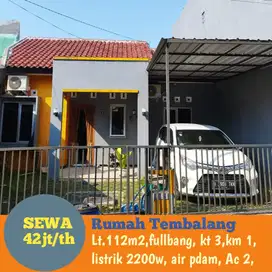 Disewakan rumah semi furnish dekat Kampus Tembalang