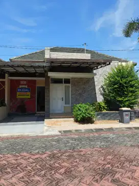 RUMAH SIAP HUNI DI PONDOK PERMAI 2 COLOMADU
