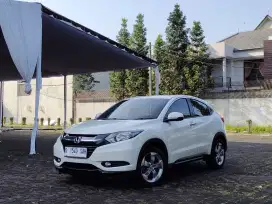 Hrv E CVT 2017 AT Km69rb Putih Original